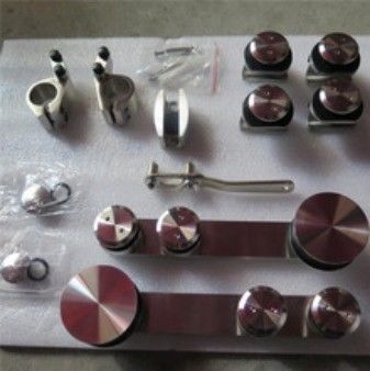 Kit de matériel de porte de grange coulissante à plateau rond de conception moderne pour système de rails à double suspension