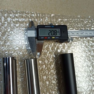 Barre de porte coulissante avec tuyau en acier inoxydable de 25 mm de diamètre et haute résistance à la corrosion