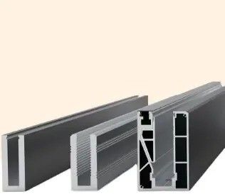 Autres matériaux de plateaux en aluminium en forme de U pour garde-corps en verre et garde-corps de balcon