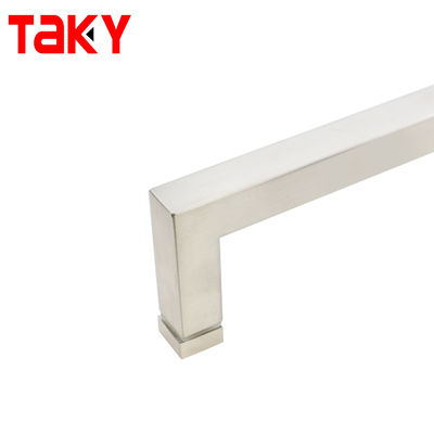 Porte coulissante en verre d'hôtel de 203*203 mm Longue poignée de traction noire pour porte de douche unilatérale