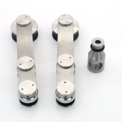 Bon prix Système de porte coulissante en plaque chrome pour douche en verre sans cadre en bois en ligne